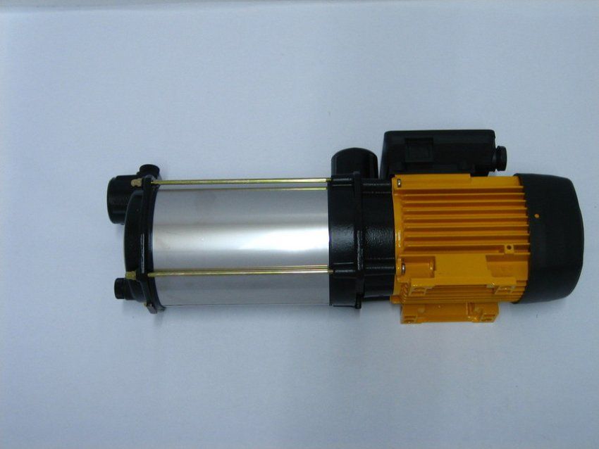 Vista lateral de la bomba prisma